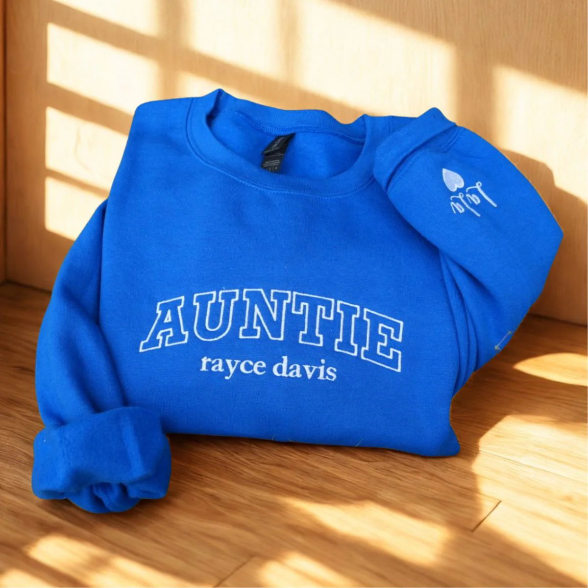 Auntie Custom Sweatshirts - Aunt Embroidered Hoodies with Name - Perfect Family Gift