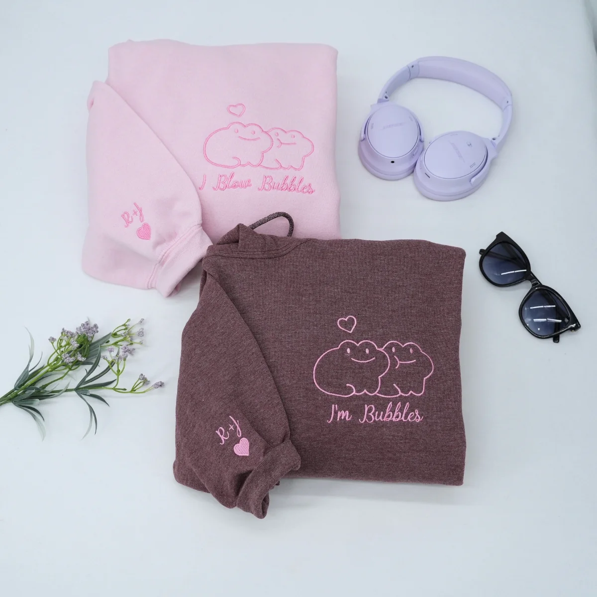 Custom Embroidered Cute Frog Couple Matching Hoodies for Couples - Image 3