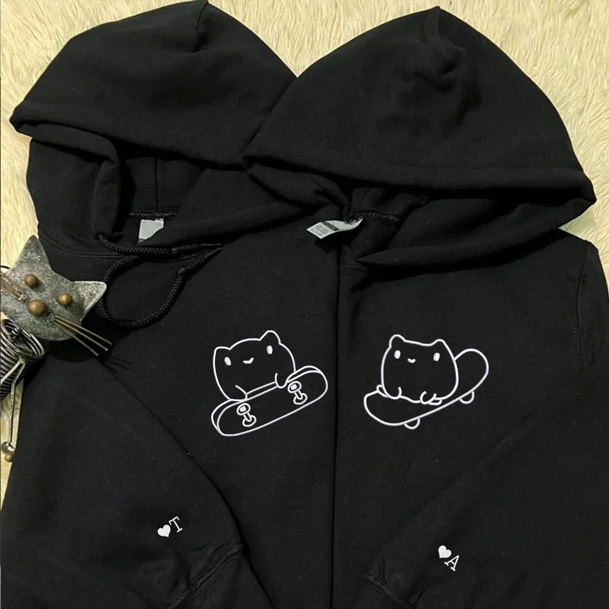 Custom Embroidered Cute Frog Skateboards Matching Hoodies for Couples - Image 8