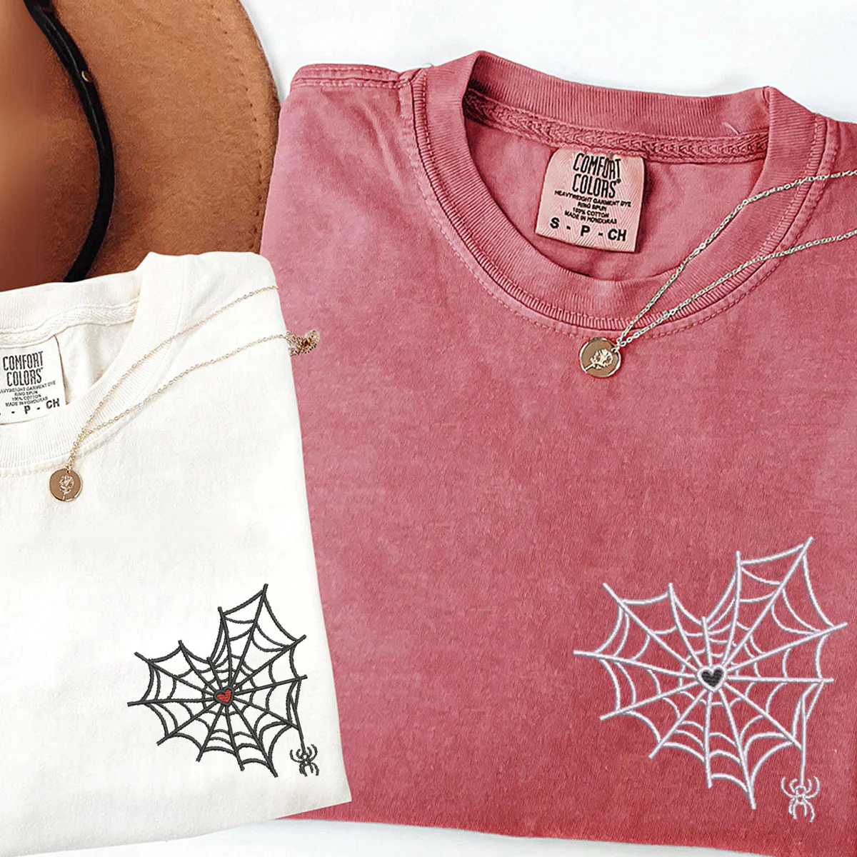 Custom Embroidered Heart Spider Web Matching T-shirts for Couples - Image 3