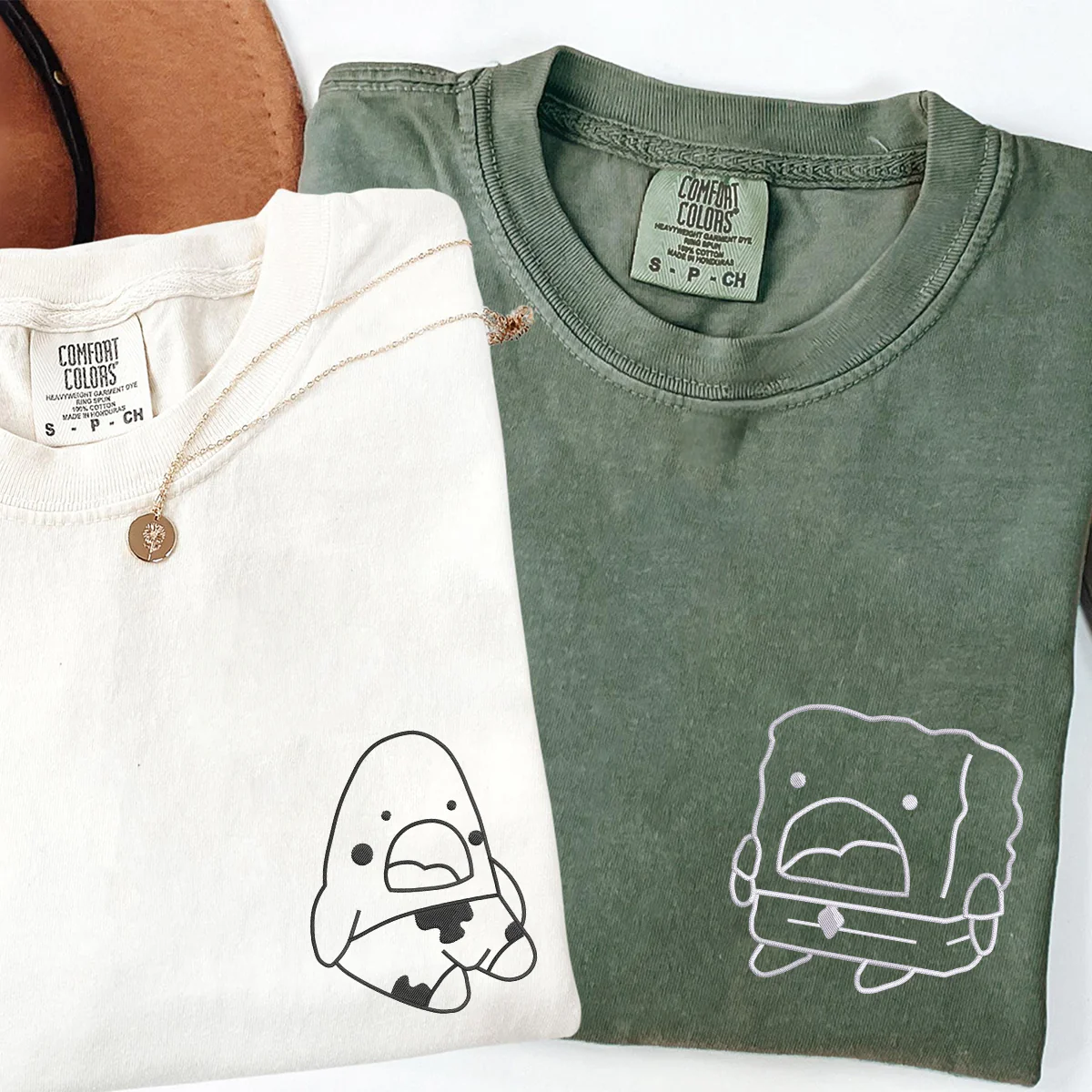 Custom Embroidered Humorous Cartoon Matching T-shirts for Couples - Image 3