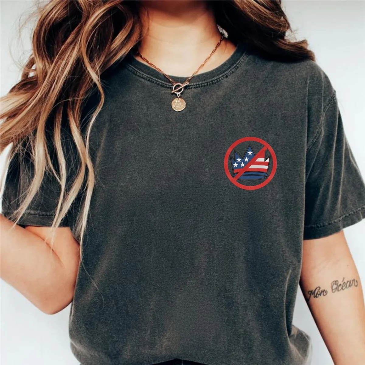 Custom Embroidered No Kings in America T-Shirt | Political Tee – Crown Embroidery Protest Shirt - Image 6