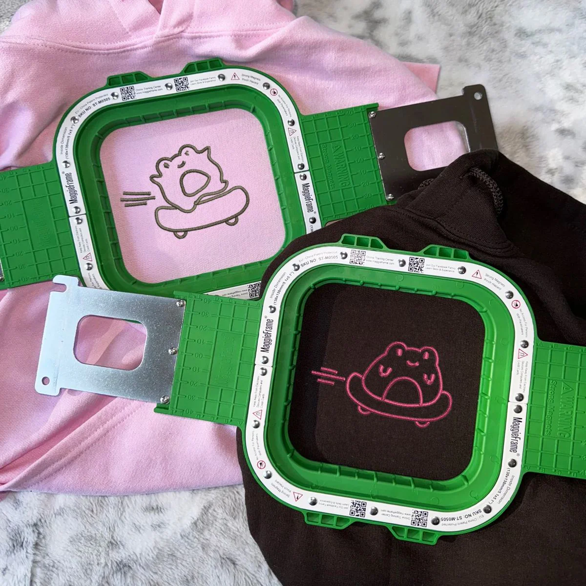 Custom Embroidered Skateboard Frog Matching Hoodies for Couples - Image 5