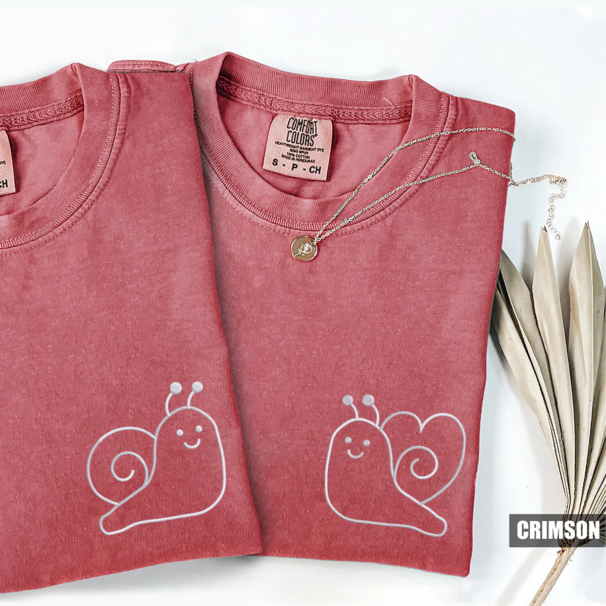 Custom Embroidered Snail Love Matching T-shirts for Couples - Image 4