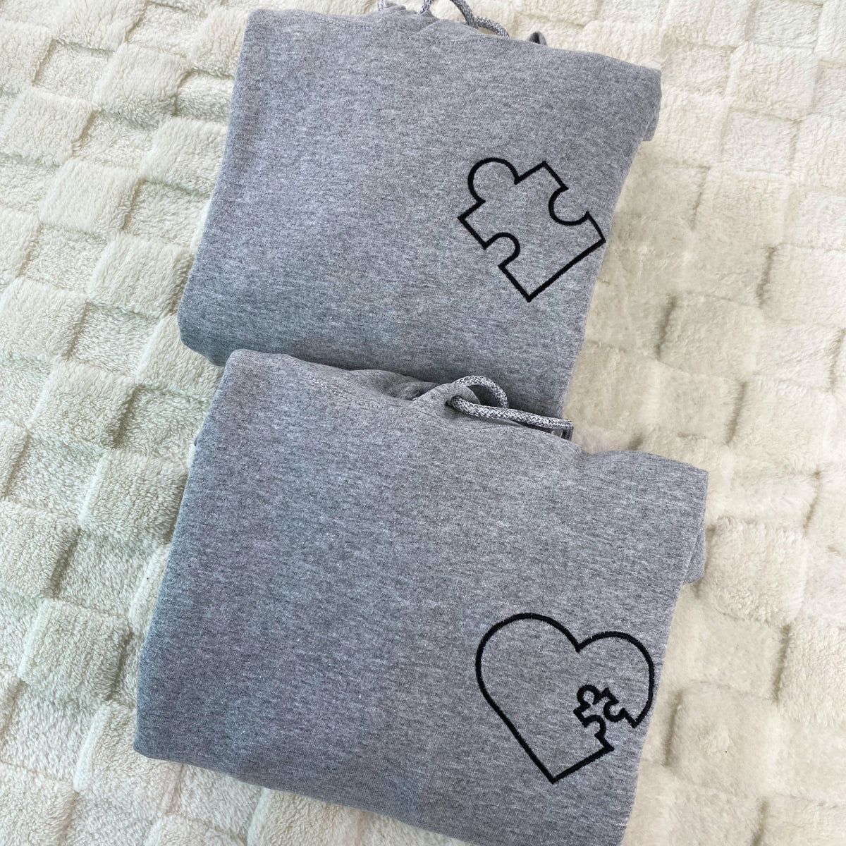 Custom Embroidered You Complete Me Heart Puzzle Matching Hoodies for Couples - Image 2