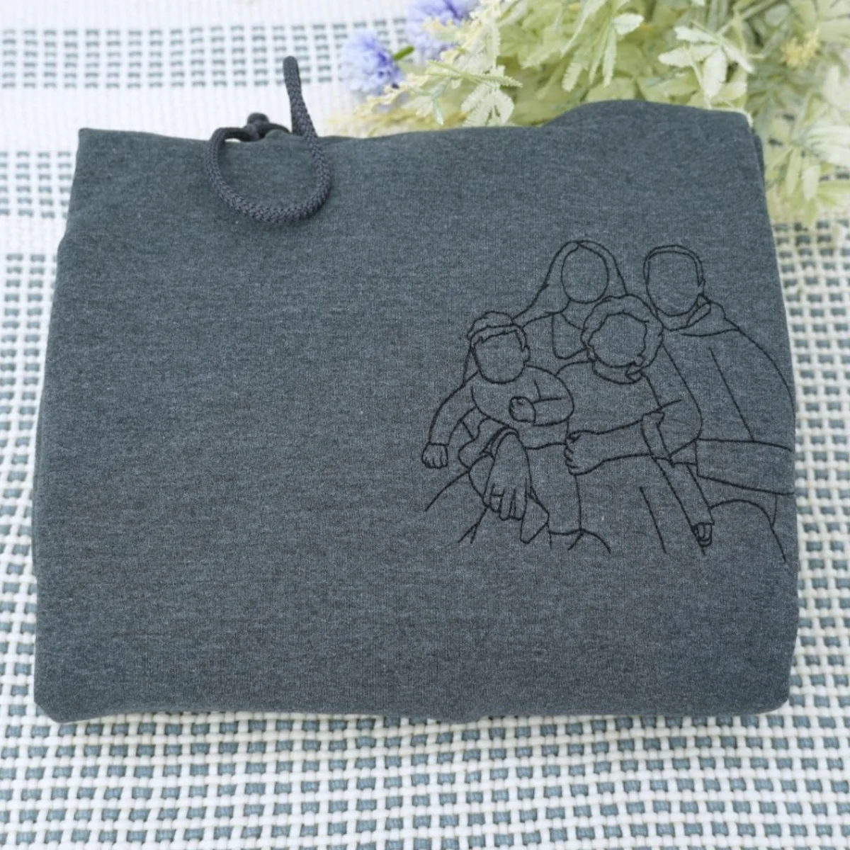 Custom Family Portrait Line Art Embroidered Sweatshirts - Minimalist Photo to Embroidery - Perfect Family Keepsake - Image 10