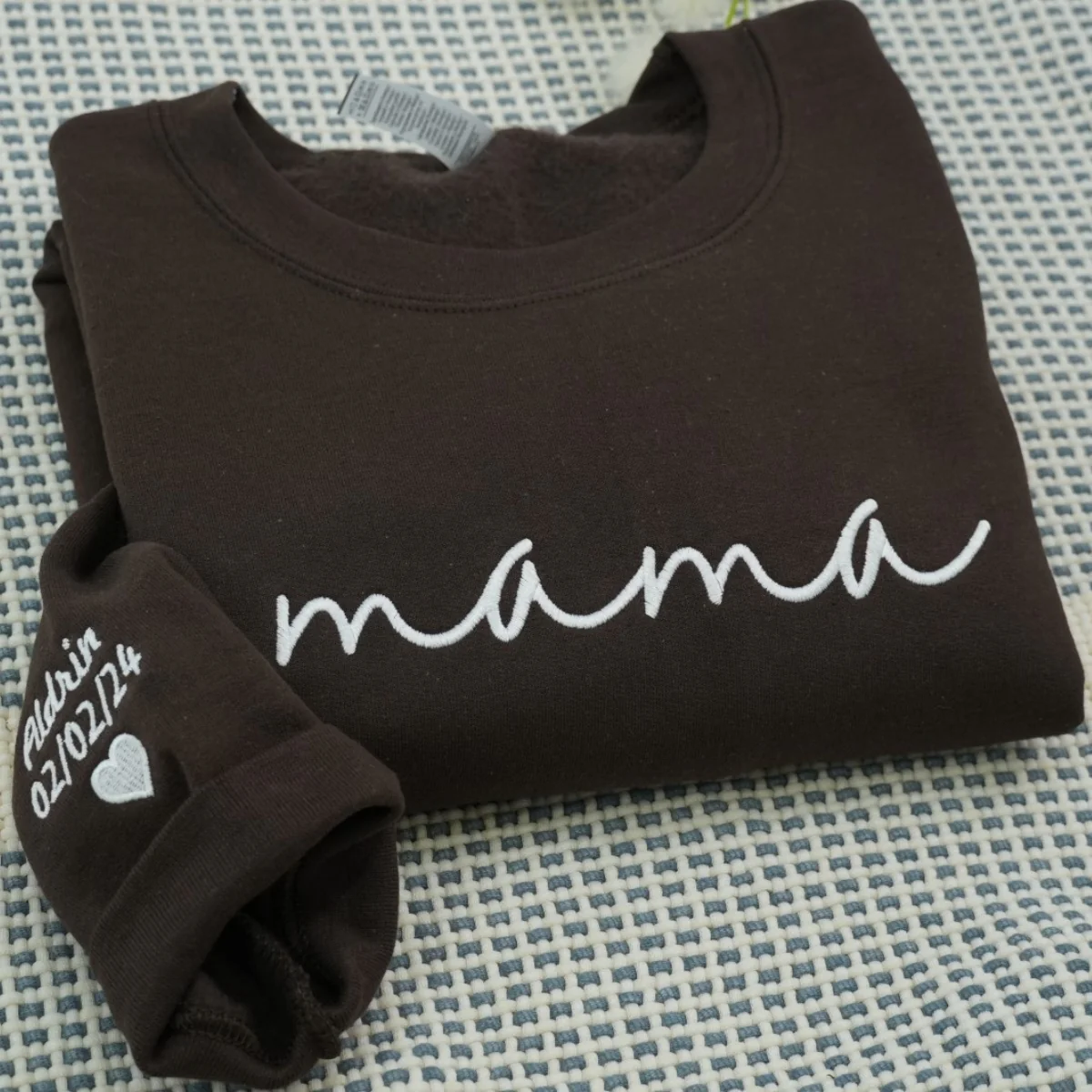 Custom Mama Sweatshirts - Script Embroidered Hoodies - Perfect Minimalist Mother Gift - Image 5