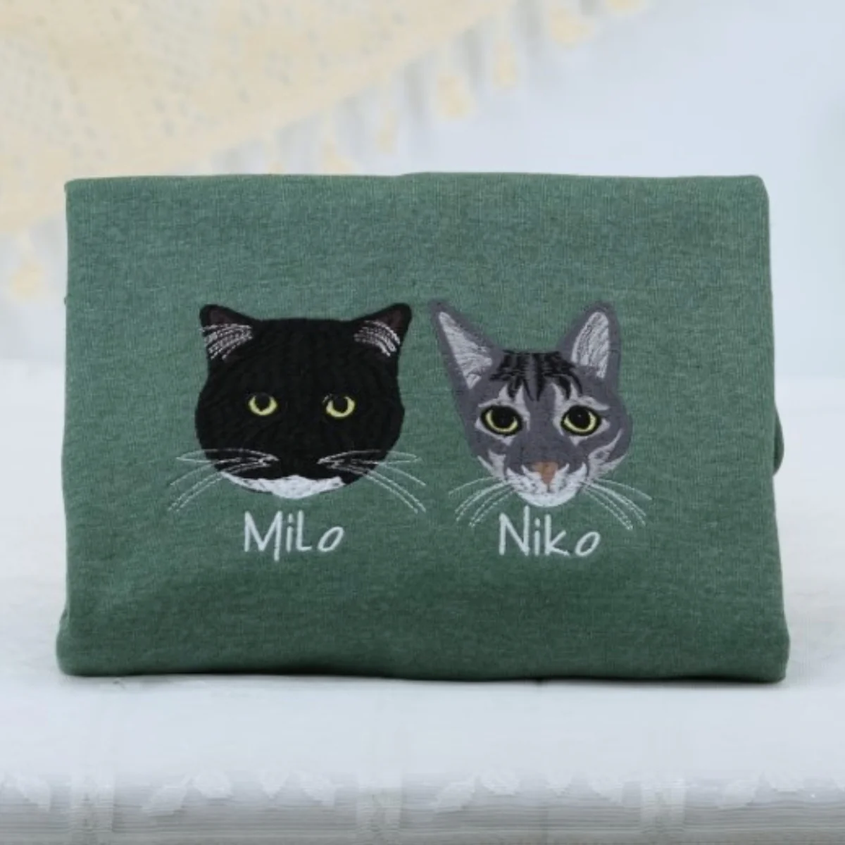 Custom Multiple Cat Portrait Hoodies - Personalized Multi Pet Embroidered Sweatshirts - Cat Parent Gift - Image 8